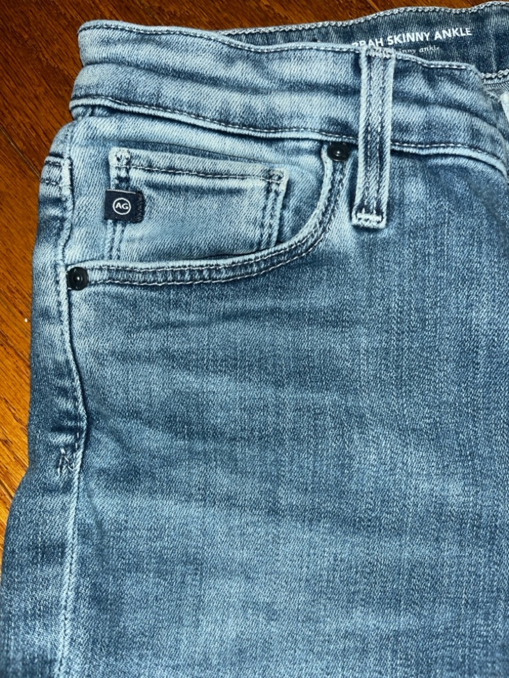 AG Adriano Goldschmied Farrah the Skinny ankle Light Wash Skinny Jeans